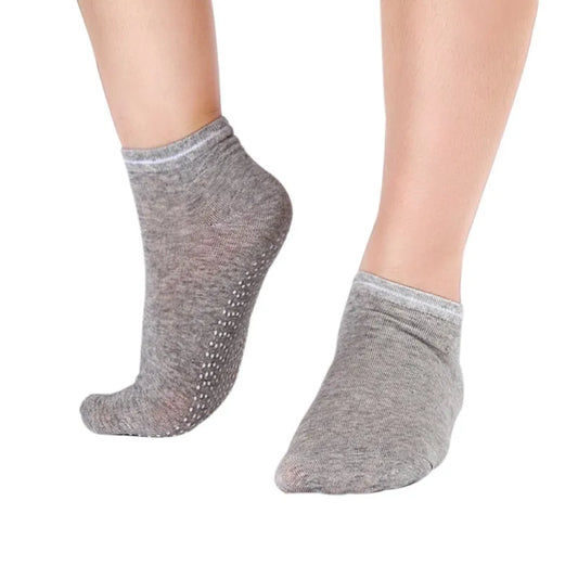 Women Yoga Pilates Socks Anti-Slip Socks Breathable Cotton Ballet Socks Good Grip for Women